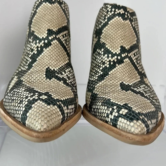 Dolce Vita Sonni Snakeskin Leather Ankle Booties Pointed Toe Block Heel Size 7.5 - Picture 6 of 16